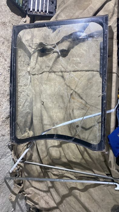 Стекла на спец технику