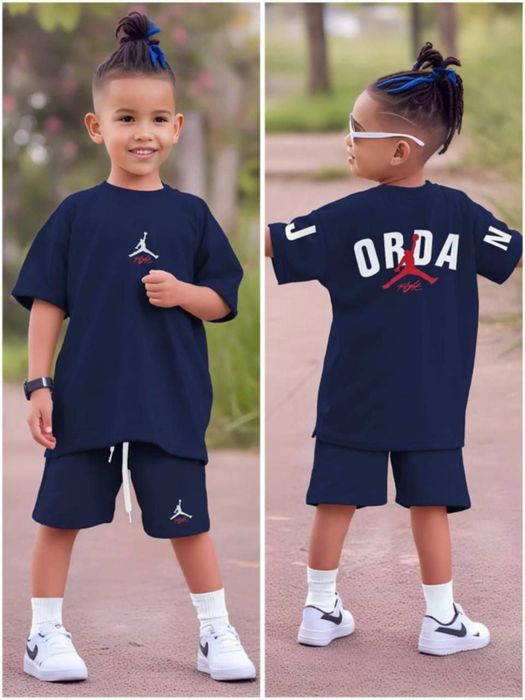 Compleu copii diferite modele