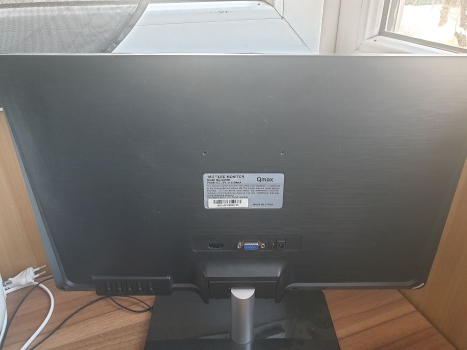Монитор для  ПК Qmax