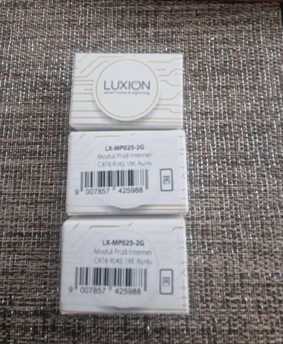 Modul Priza Interne 1M LUXION, Auriu