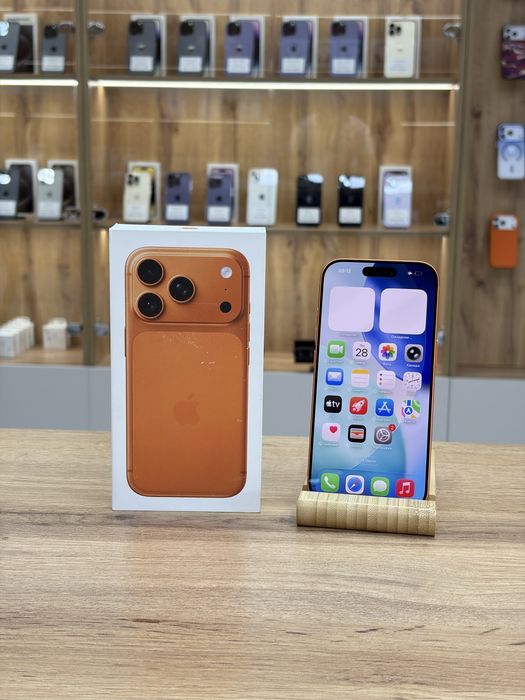 iPhone 17 Pro 256 gb | iStatus store