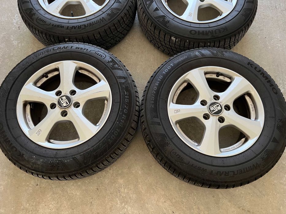 Джанти със зимни гуми KUMHO 215/70/16 с грайфер 7.39мм. за Хюндай/Киа!