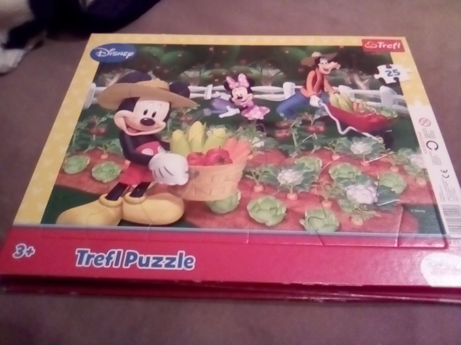 Puzzle 25 piese...
