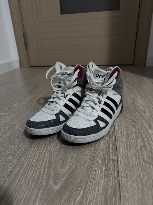 Sneakers Adidas NEO label Sibiu •