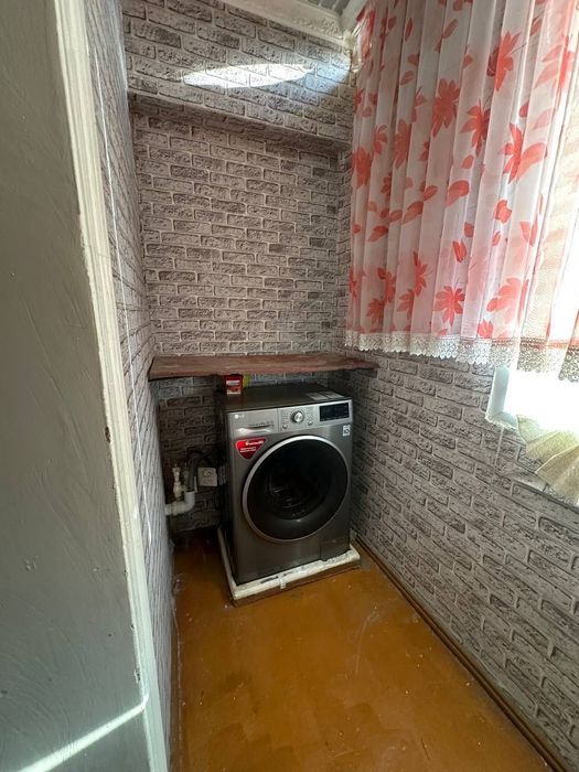 Сдается 2х комнатная квартира
С обстановкой 
В горде Алмалыке