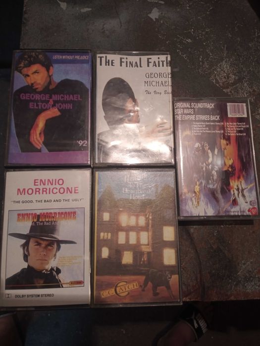 Аудио Касети с музика.