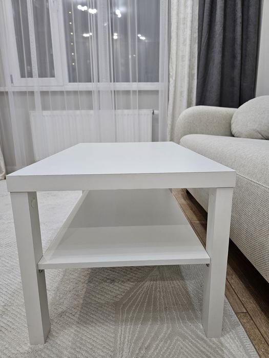 Журнальный столик