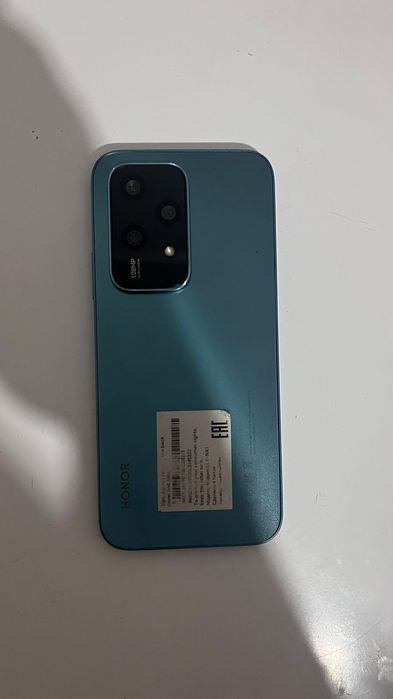 Продаю Honor 200 lait