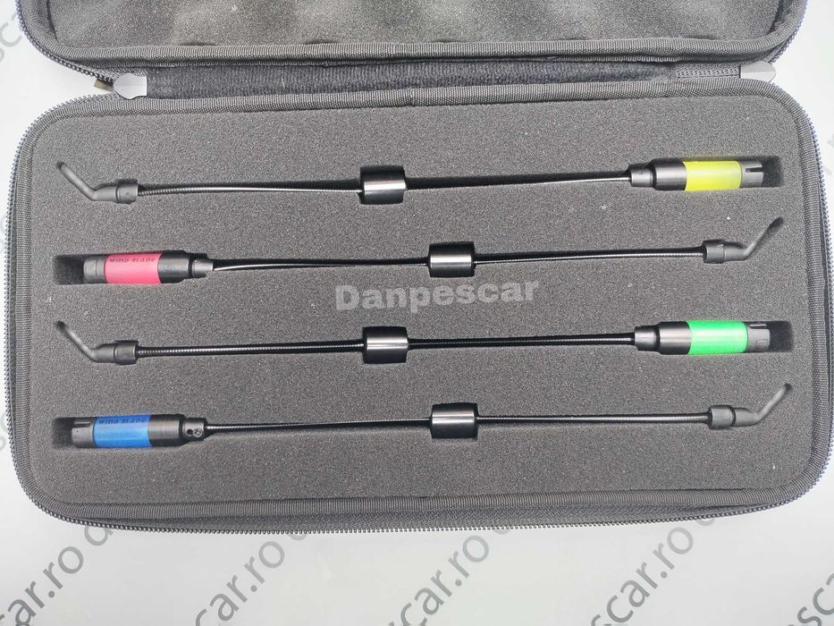Set 4 Hangere Wind Blade IN P7 cu iliminare si bile magnetice