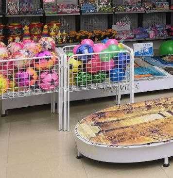 Металлическая полка