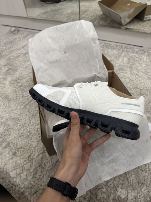 On Cloud 6 White/Black 42razmer