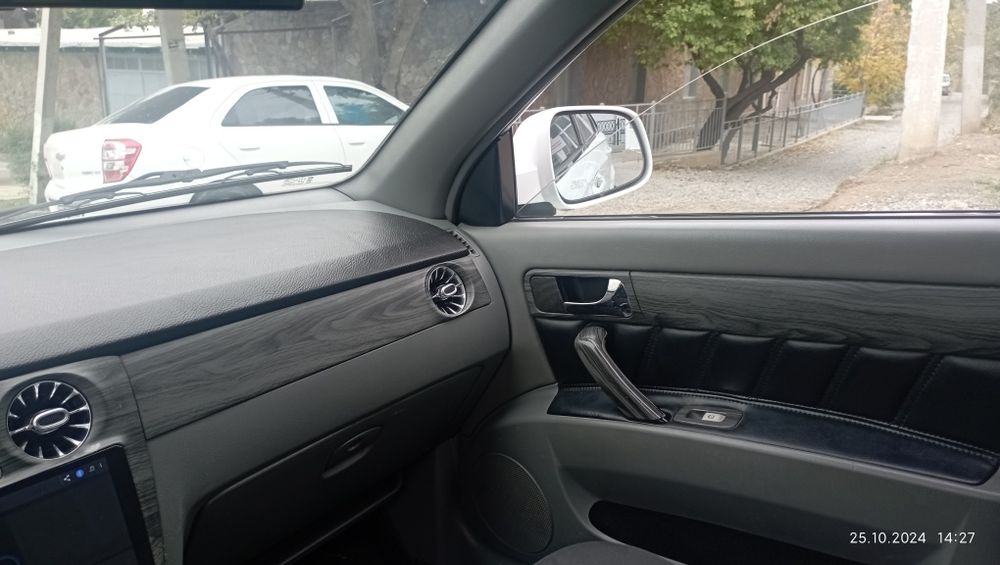 Lasetti jentra qilingan sotiladi jizaxha vekupga beriladi