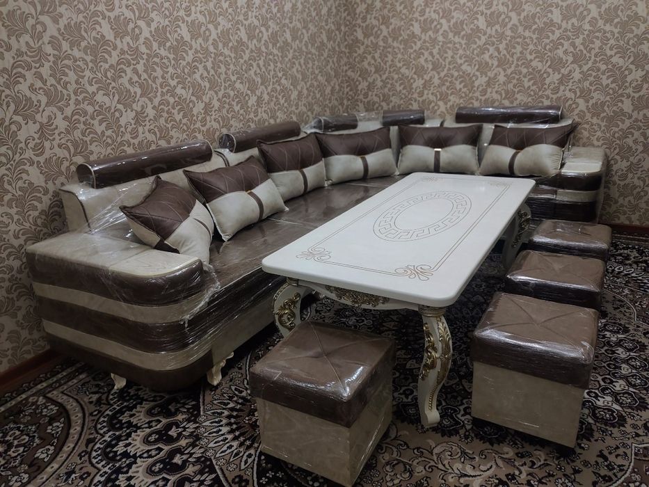 мехмонхонангиз учун ёстиқли Угалок размери 330/230