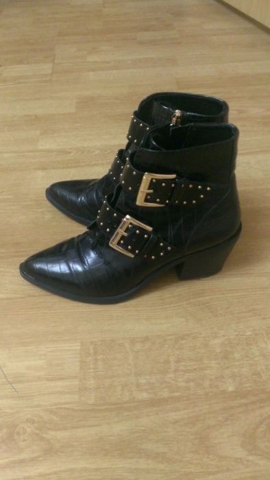 ghete dama stradivarius marime 37