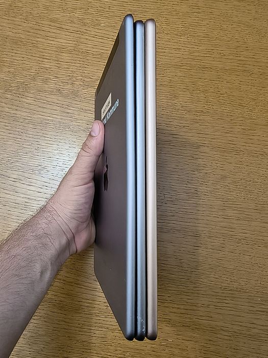 Vand Tablete - Apple iPad