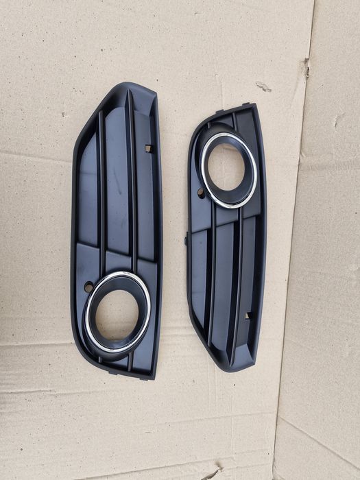 Grila Grile proiector ceata Audi A4 ALLROAD 2008-2015