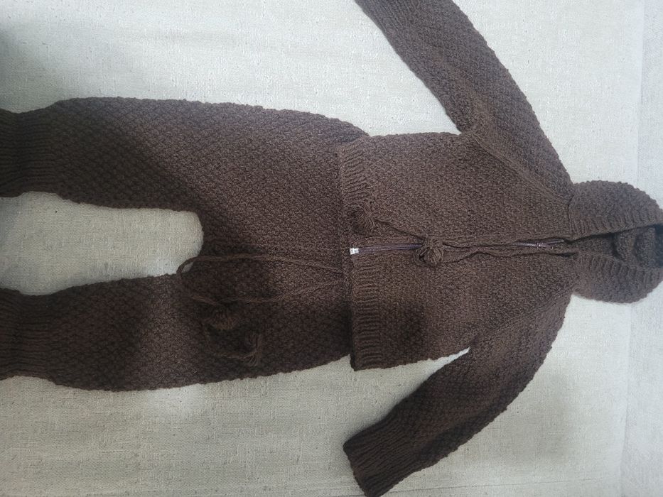 Продам недорого детские вещи