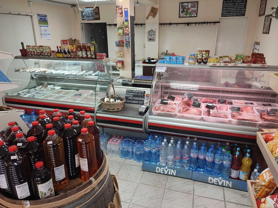 Дава се под наем Магазин в Варна, Младост 1 - 100 кв.м за 408 € - Снимка #1