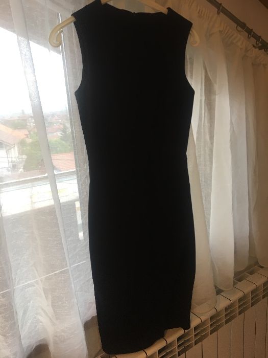 Официални и коктейлни вечерни рокли