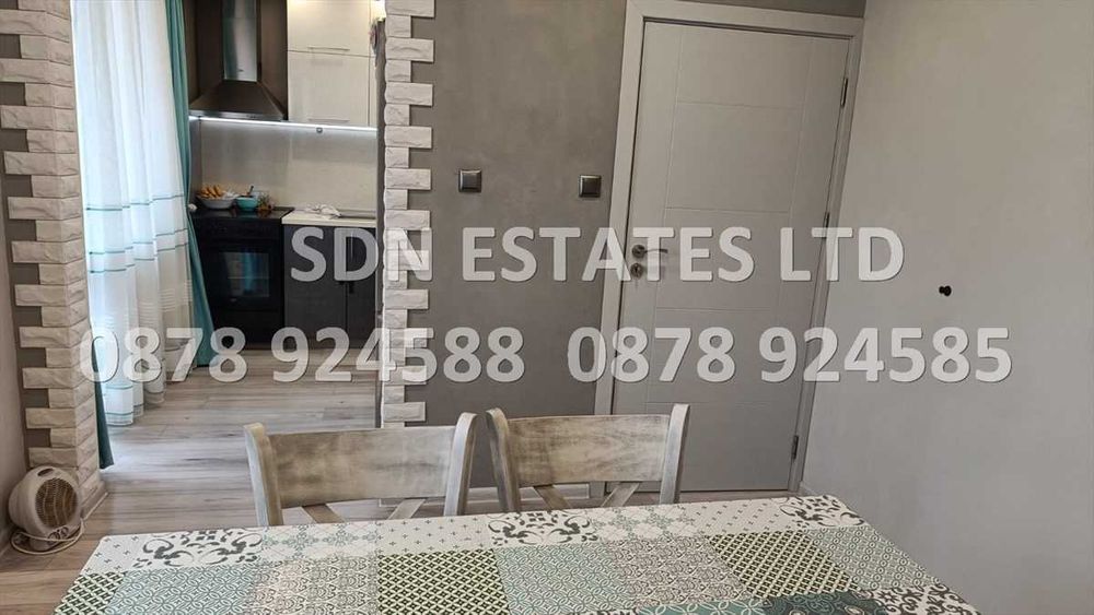 Продава се Четиристаен апартамент в Казанлък - 115 кв.м за 1042 €/кв.м - Снимка #4