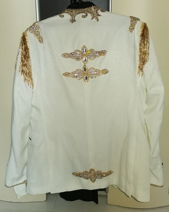 Vand costum de ginerica