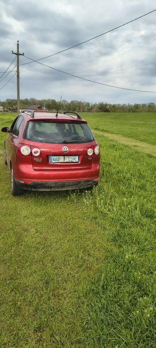 VOLKSWAGEN Golf Plus