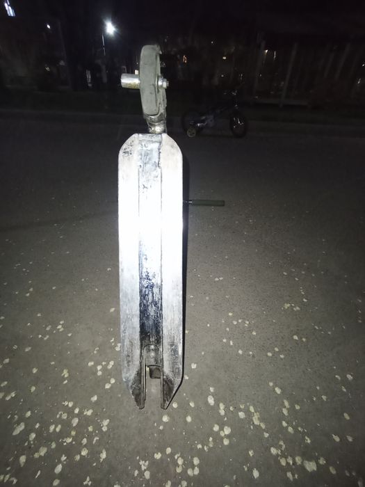 Продаю самокат без тресок