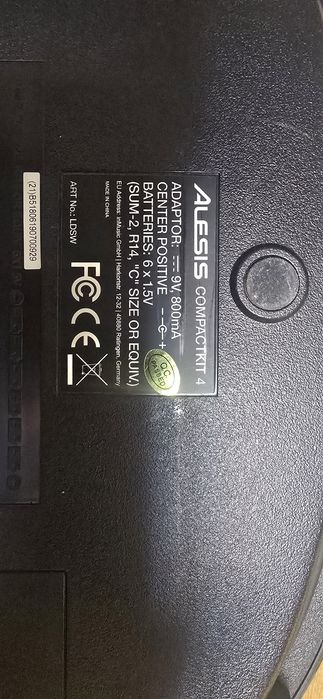 Alesis CompactKit 4 Електроннни барабани компакт