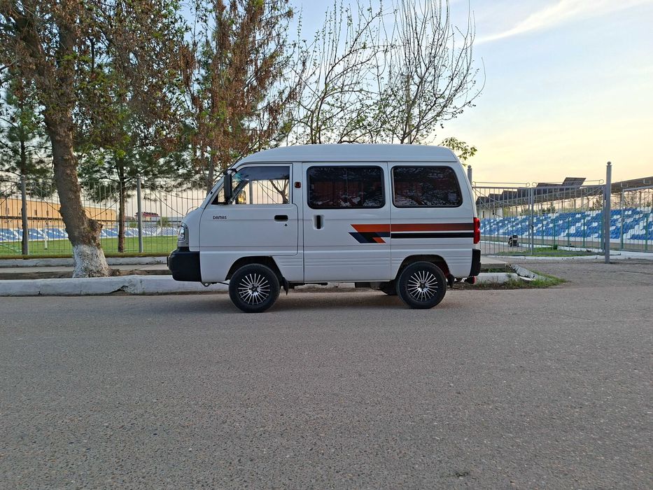 Дамас сотилади тез ва арзон нархда