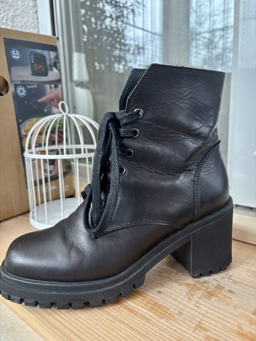 Дамски боти естествена кожа