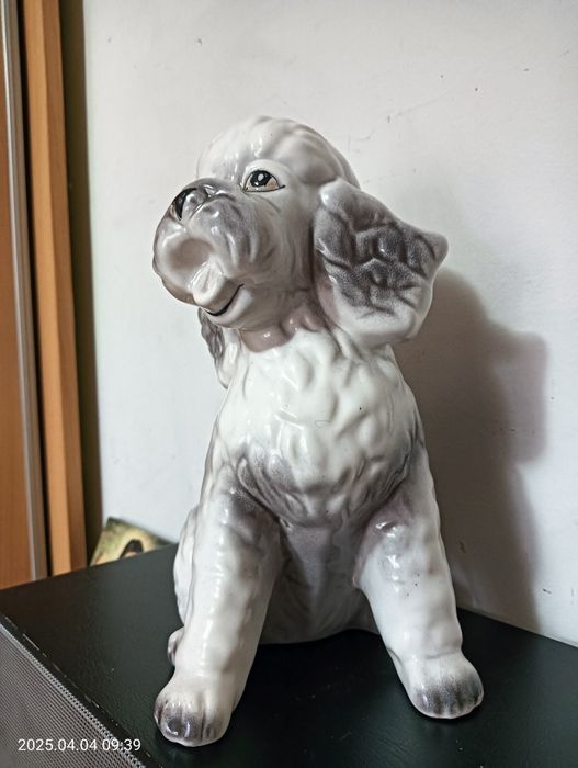 Cățel porțelan vechi
