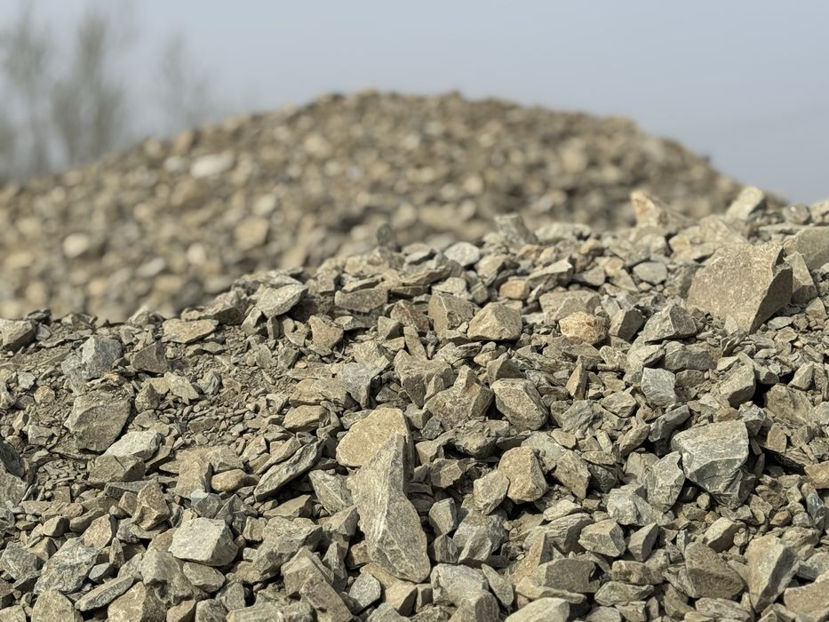 Piatra concasata/ piatra terasament/ piatra drum