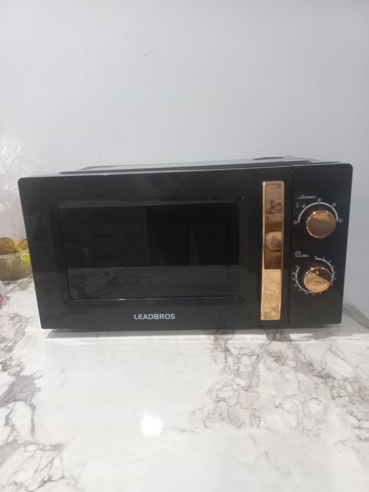 Микроволновая печь LEADBROS