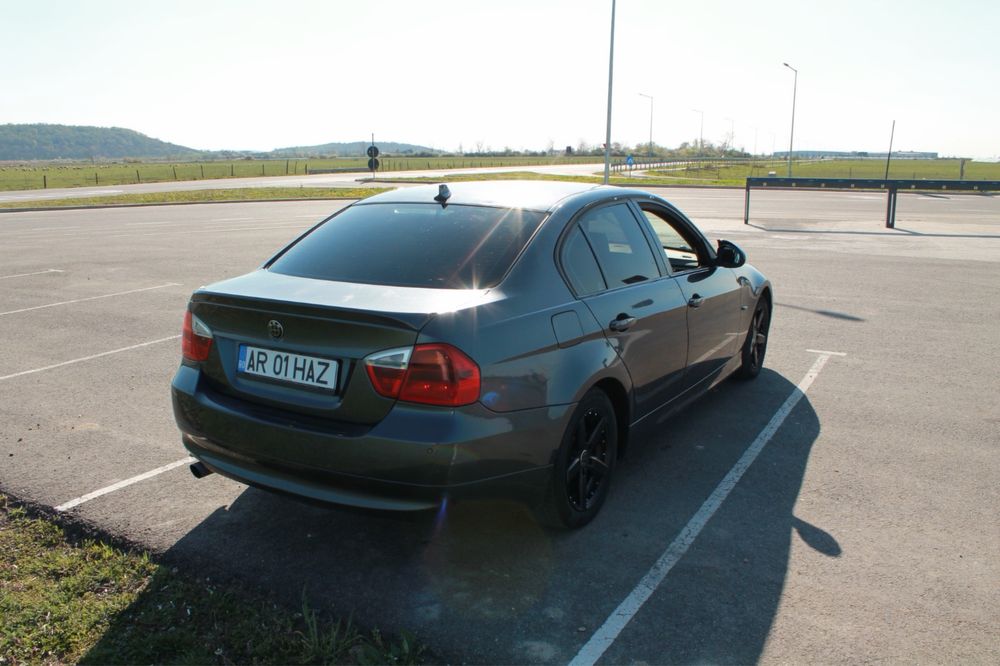 BMW E90 320D 2007