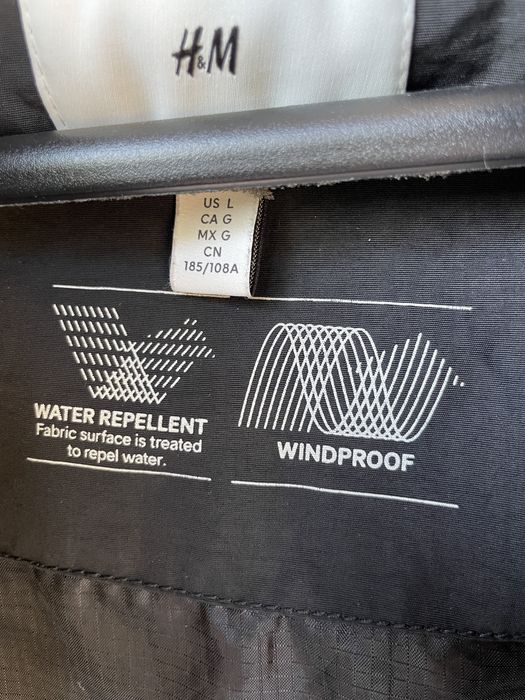 Jacheta primăvara H&M windproof, mărimea L