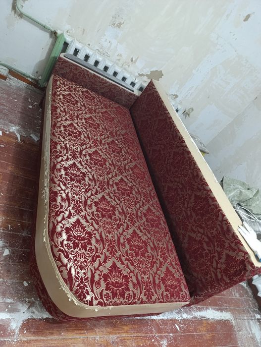 Продам диван б/у