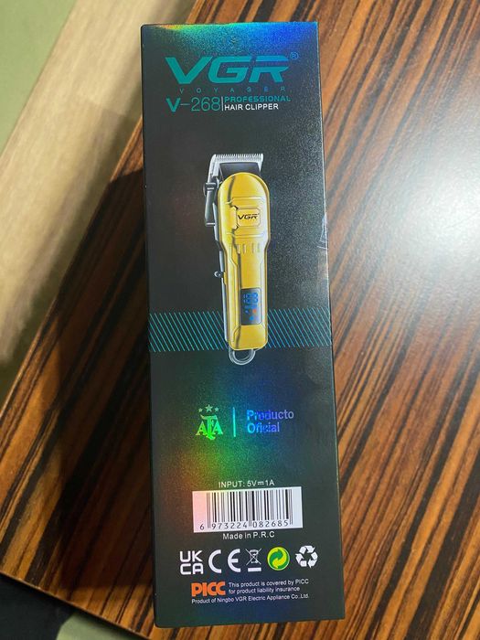 Masina de tuns profesionala VGR *SIGILATA 2000mAh autonomie 200 min