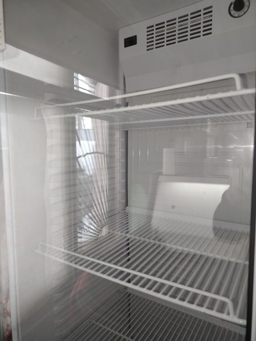 Холодильник новый