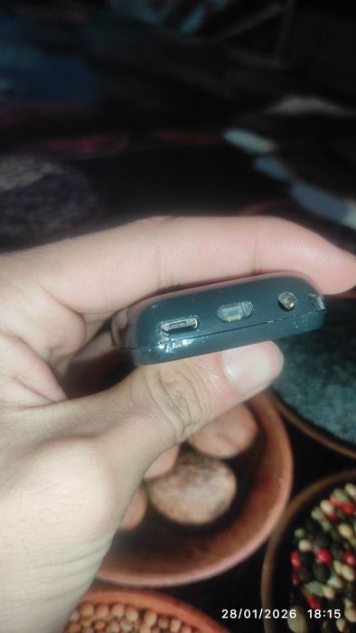 Nokia 110 sotiladi  arzon