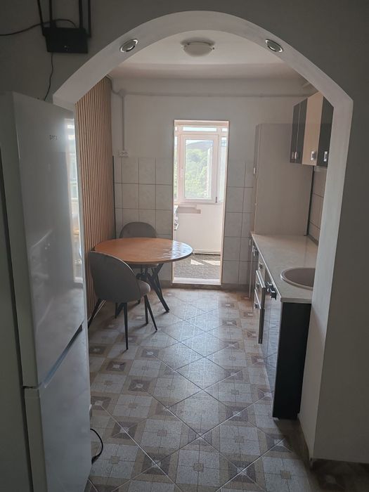 Închiriez apartament 2 camere