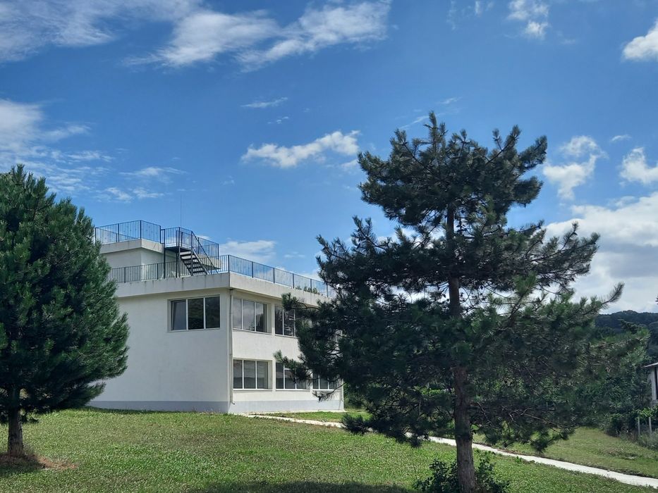 Продава се Къща в Варна, м-т Зеленика - 375 кв.м за 1678 €/кв.м - Снимка #1