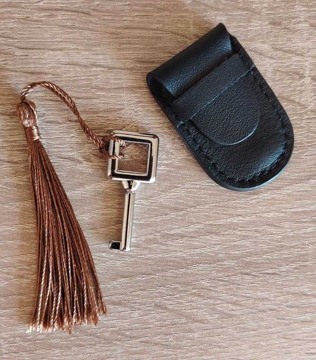 cutie ceasuri cu 18 sloturi