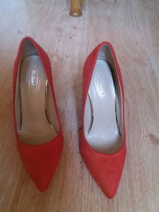 Нови!!!Дамски елегантни обувки