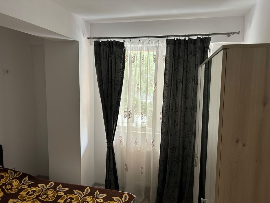 Închiriez apartament cu 2 camere in militari rezidence.