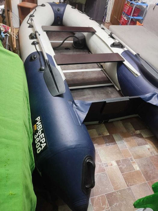 Моторно-гребная лодка