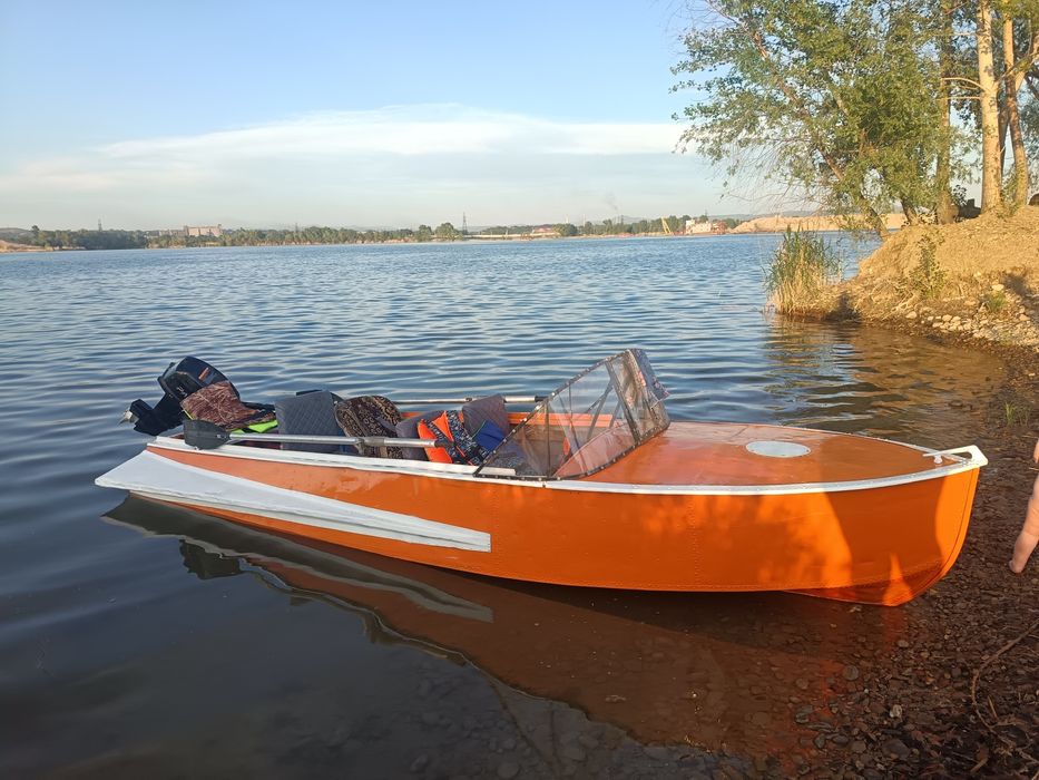 Лодка казанка крылатая