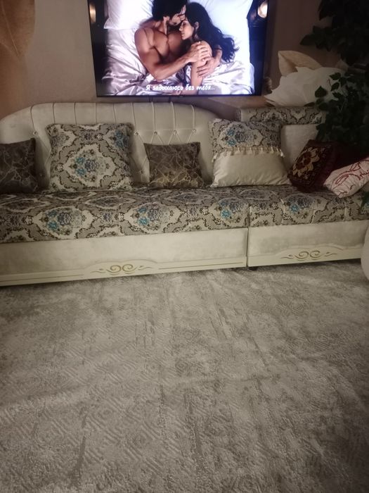 Продам угловой диван