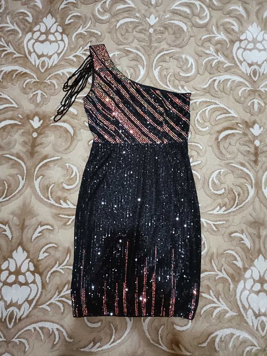 Vând rochie de seară