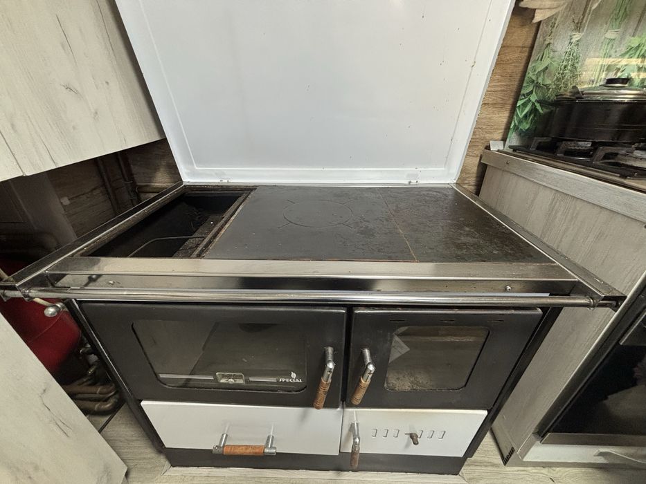 Soba tip centrala Koper Antigona Special 90 GE, impreuna cu boiler