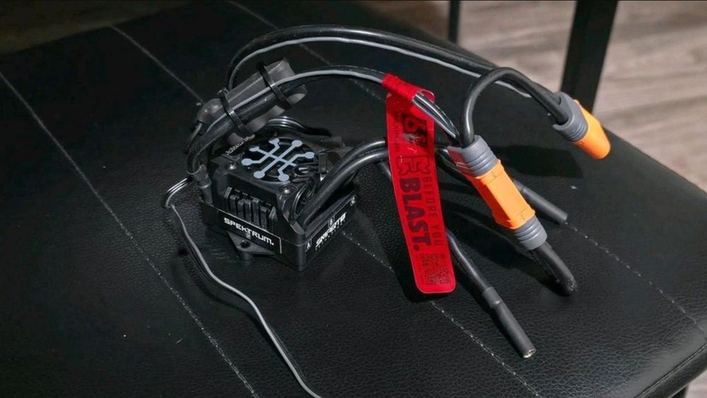 Combo esc si motor ARRMA SPEKTRUM Firma 6s